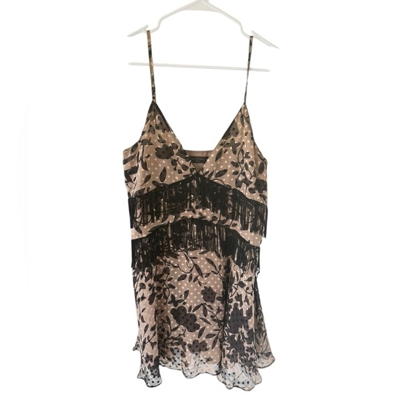 House of Harlow X Revolve Nanda Dress in Black Vintage Floral - Picture 7 of 8